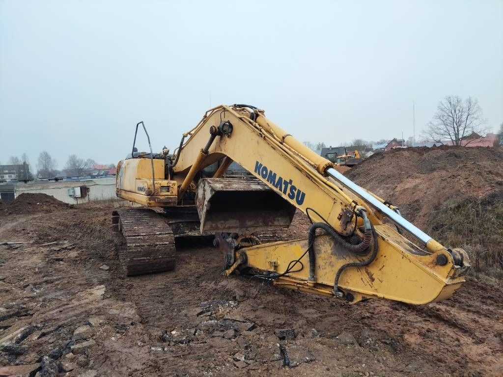 2005 Komatsu PC210 Crawler Excavator