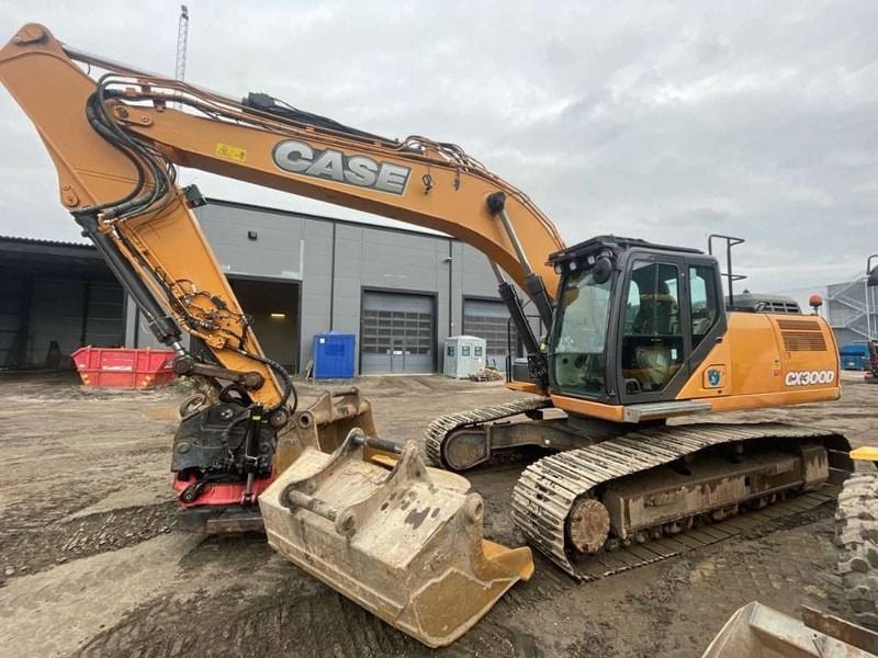 2017 CASE CX300D Crawler Excavator