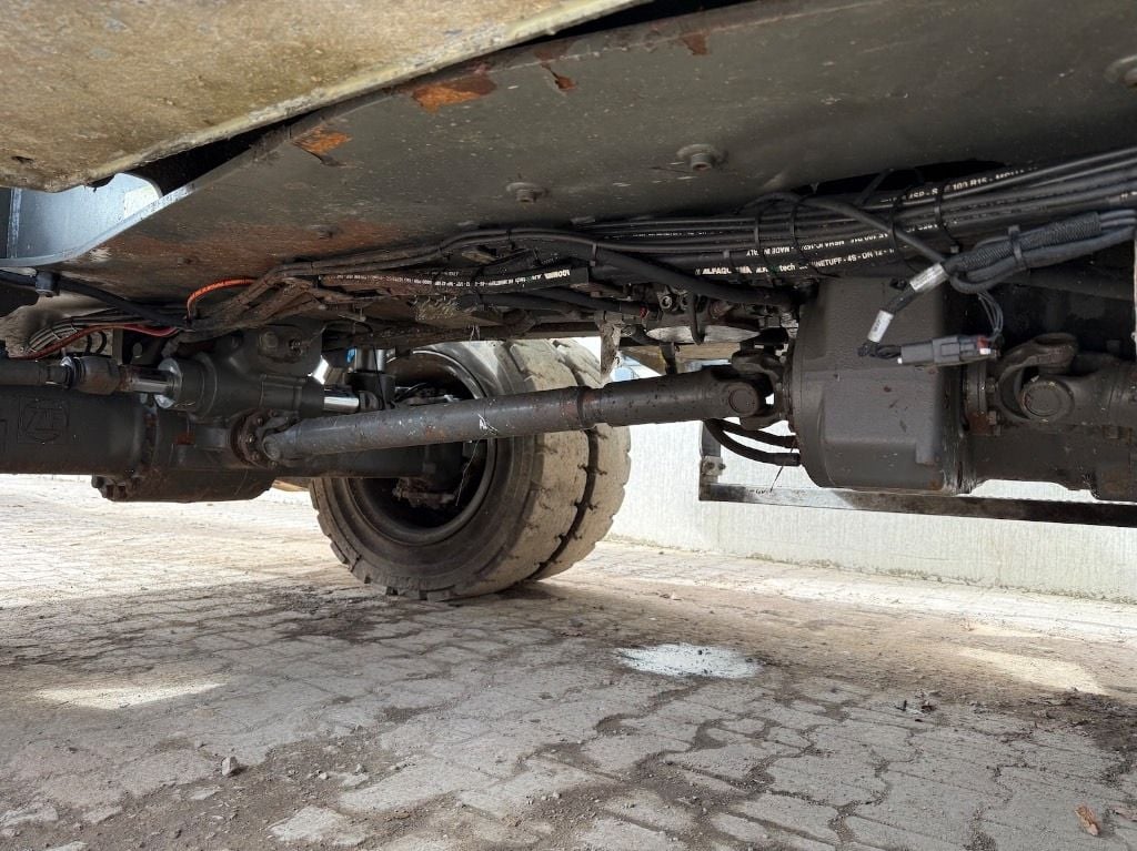 2019 Sennebogen 818 M E Material Handler