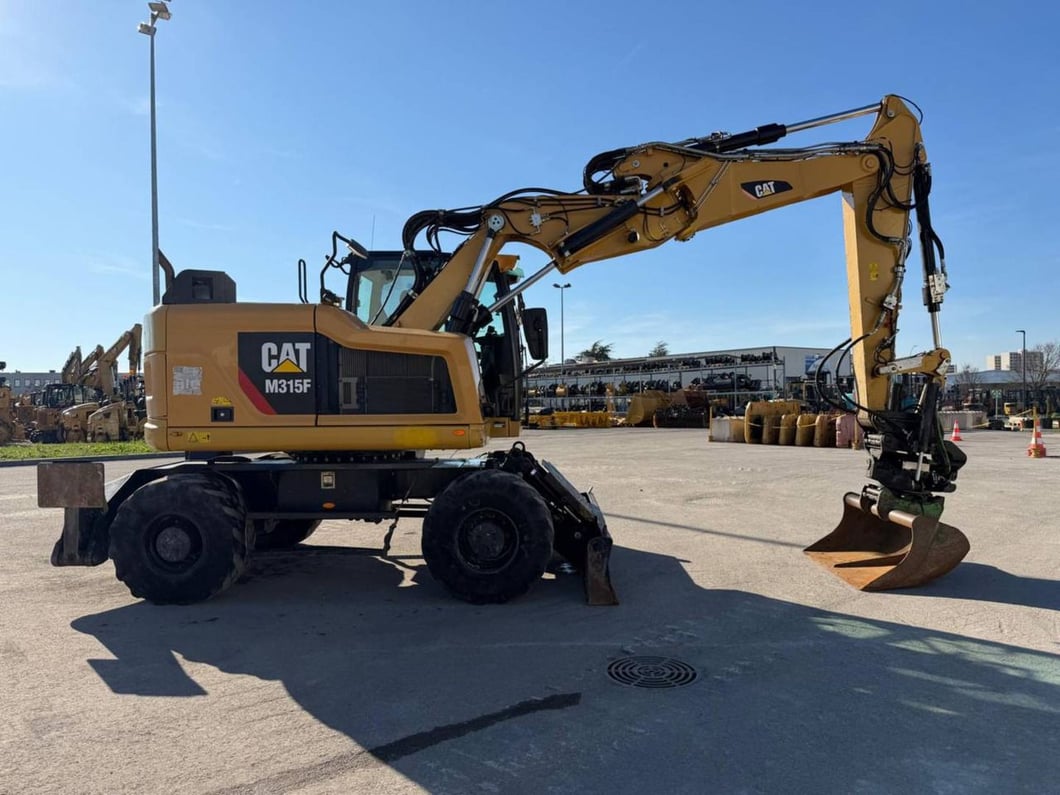 2019 Caterpillar M315F Wheel Excavator