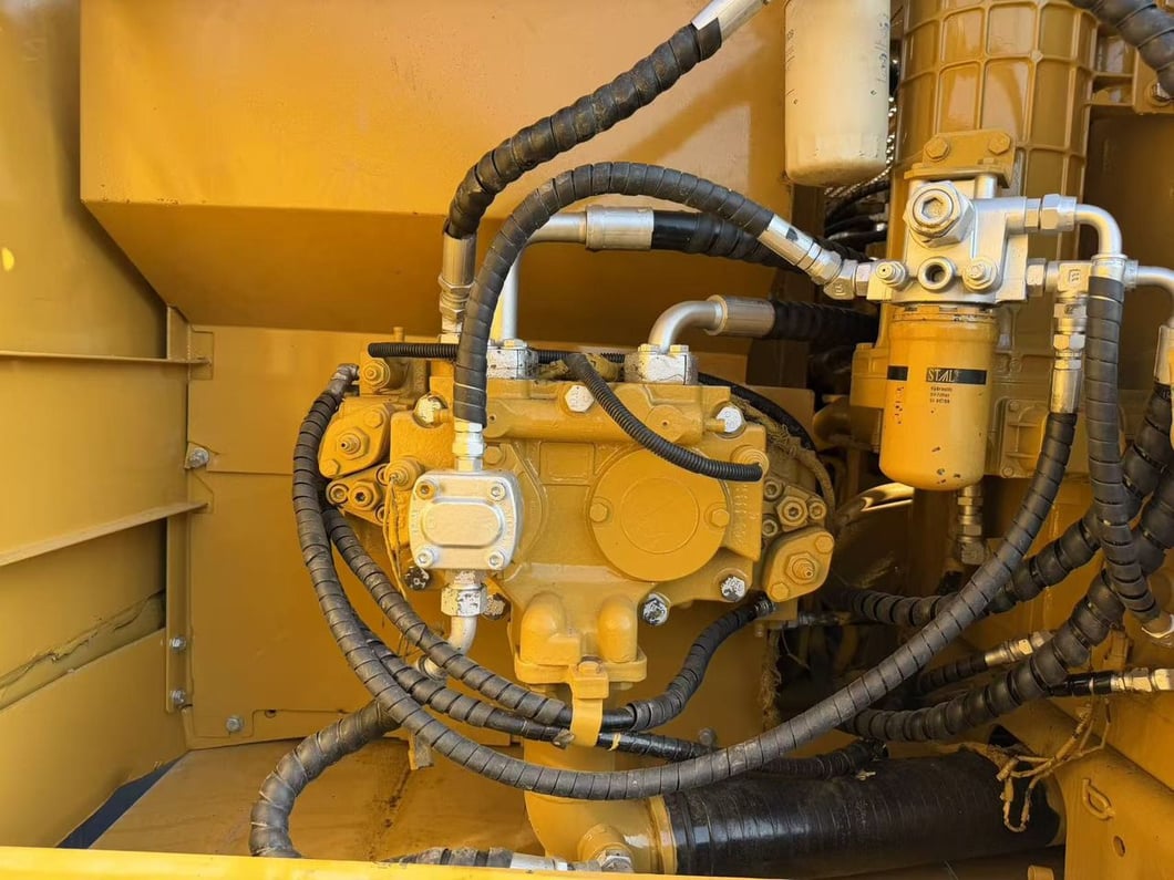 2019 Caterpillar 320CL Amphibious Excavator