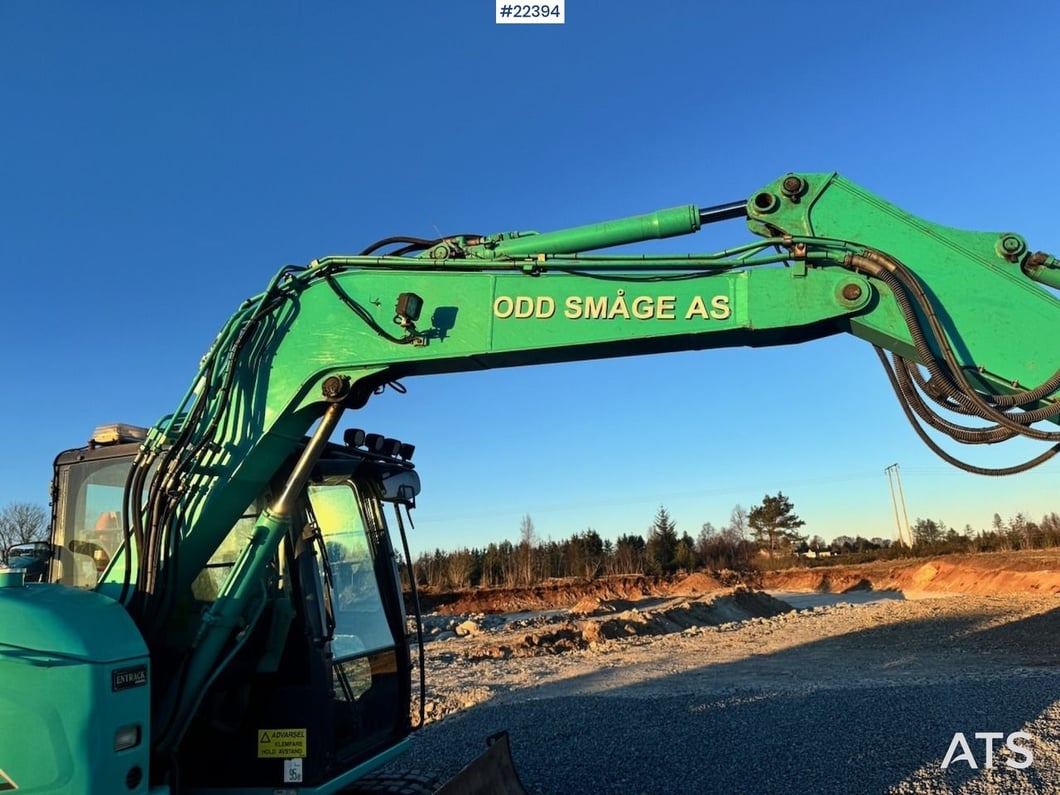 2016 Kobelco SK75SR-3E Crawler Excavator