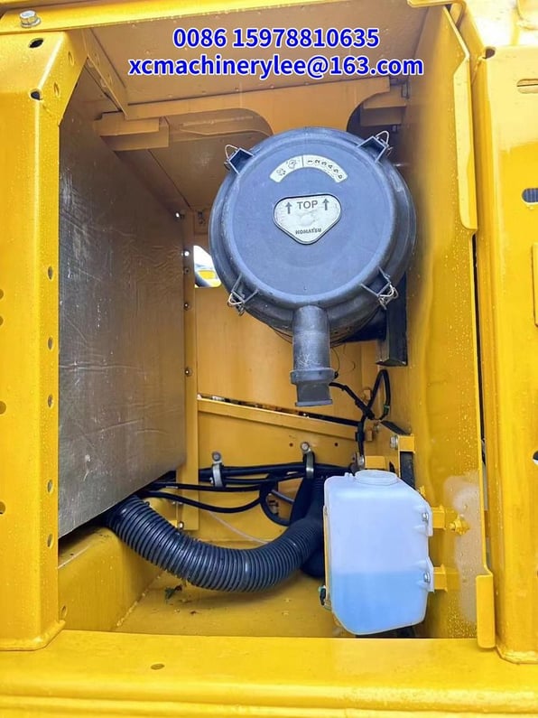 2023 Komatsu PC210 Crawler Excavator