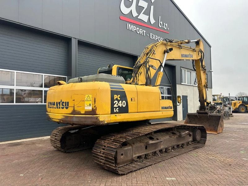 2011 Komatsu PC240LC-8 Crawler Excavator
