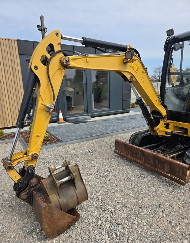 Mini Excavator Caterpillar (2019)