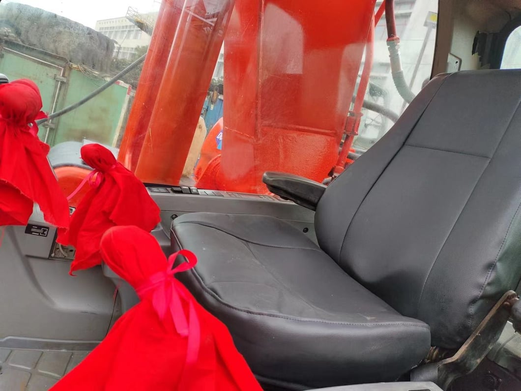 2019 Doosan DX225LCA Crawler Excavator