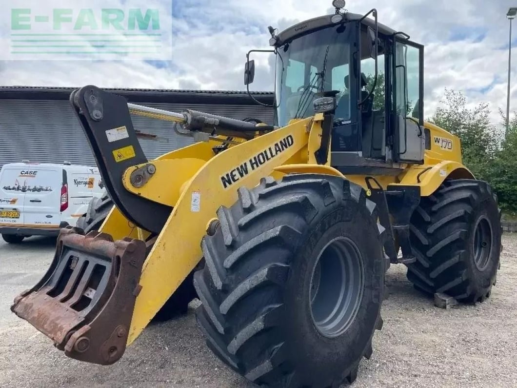 2007 New Holland W170 Mini Bagger