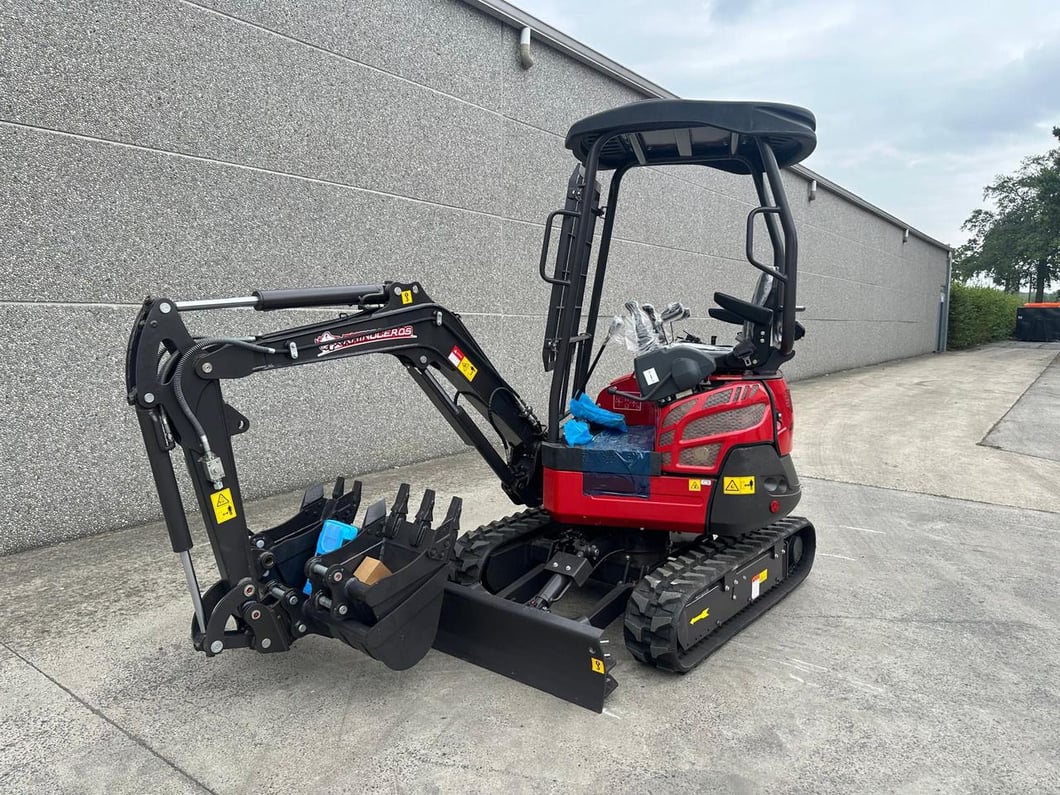 2026 Rhinoceros XN18 Mini Excavator