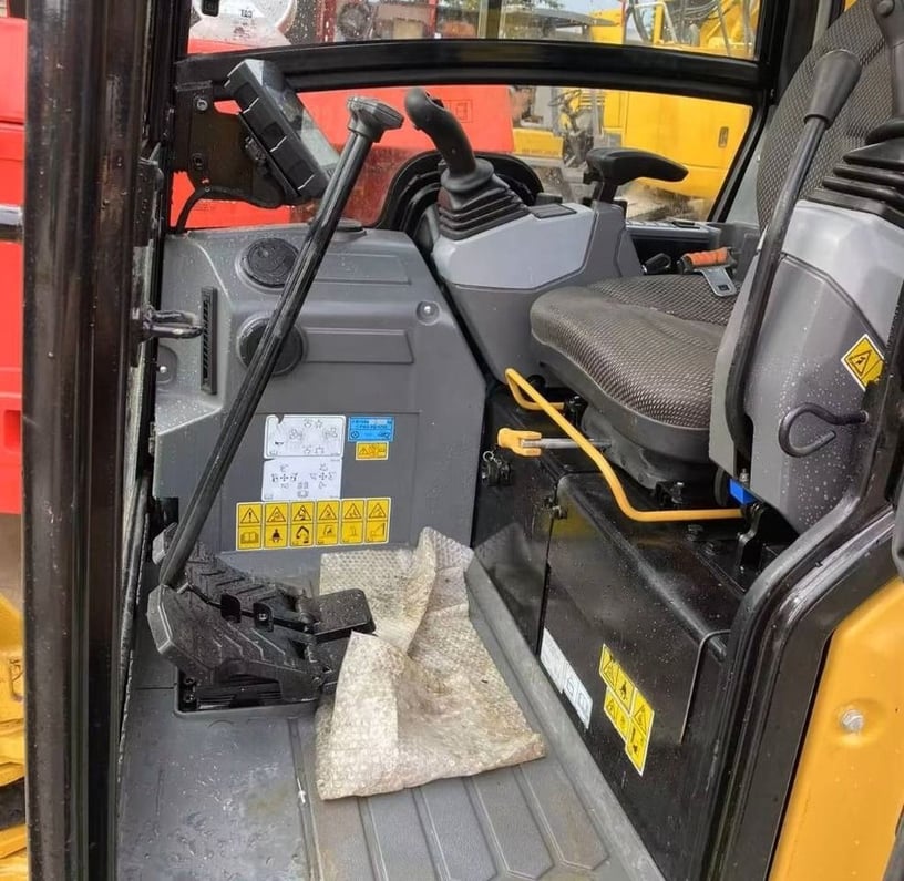 2024 Caterpillar 302CR Mini Excavator