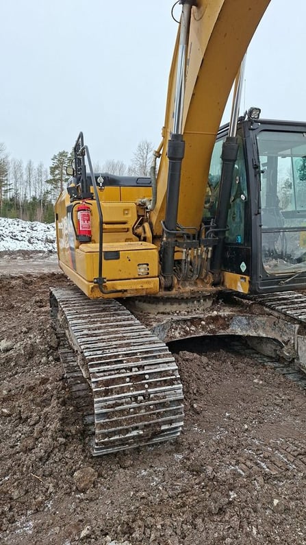 2017 Caterpillar 323F Crawler Excavator