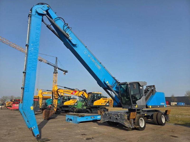 2017 Fuchs MHL350F Material Handler