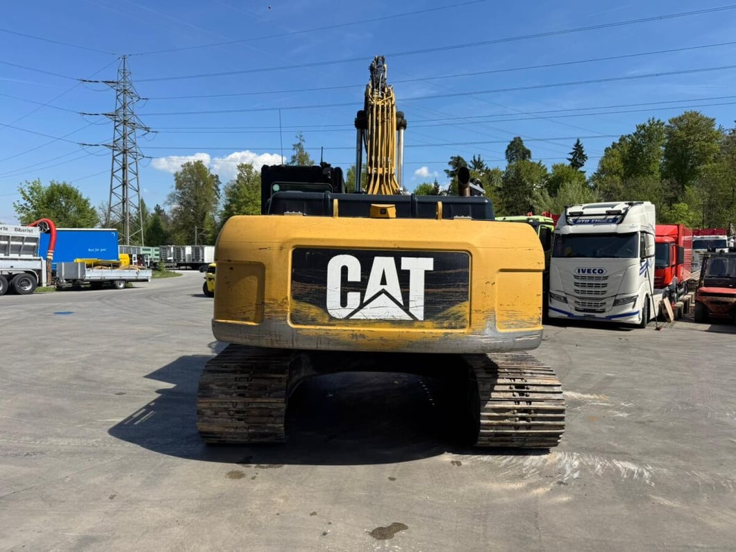 2011 Caterpillar 324D Crawler Excavator