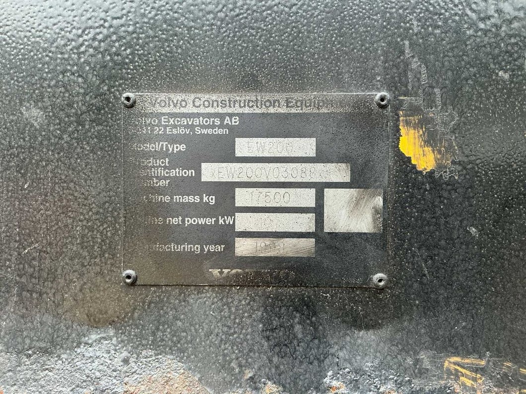 1998 Volvo EW200 Wheel Excavator