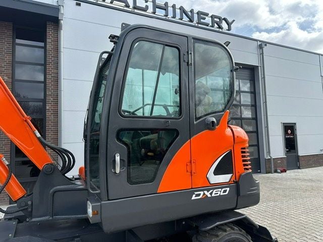 2018 Doosan DX60 Wheel Excavator