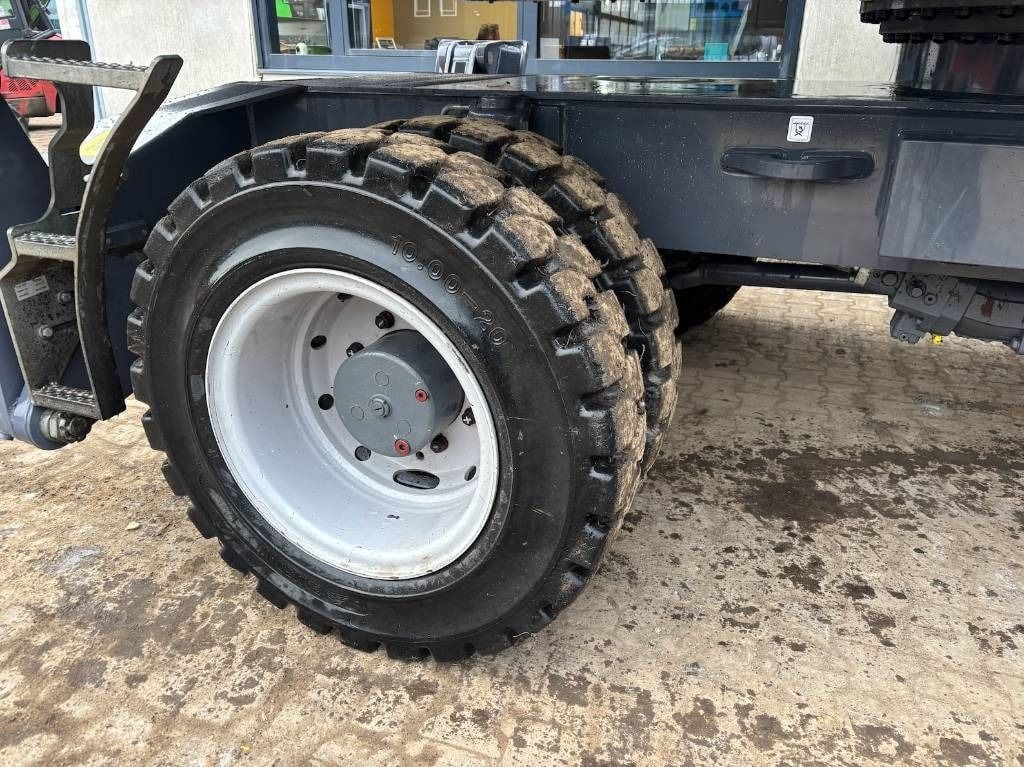 2022 Fuchs MHL320F Material Handler