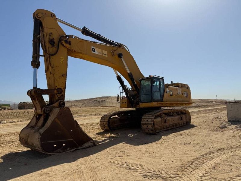 2022 Caterpillar 395 Crawler Excavator