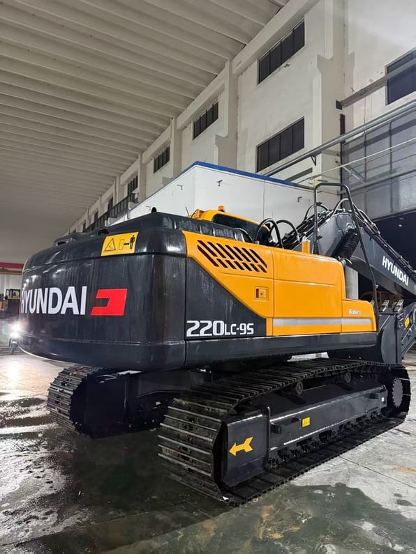 2023 Hyundai R220LC-95 Crawler Excavator