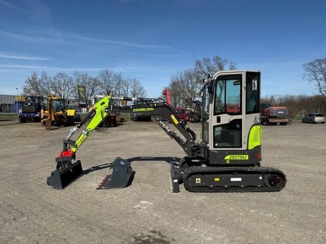 2025 Zoomlion ZE27GU Mini Excavator