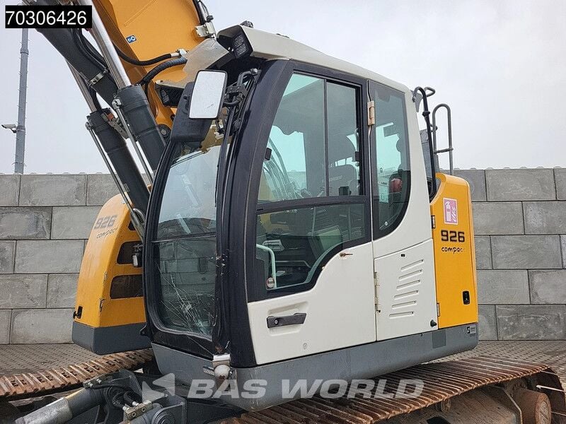Liebherr R926 Compact Tiltrotator (2016)