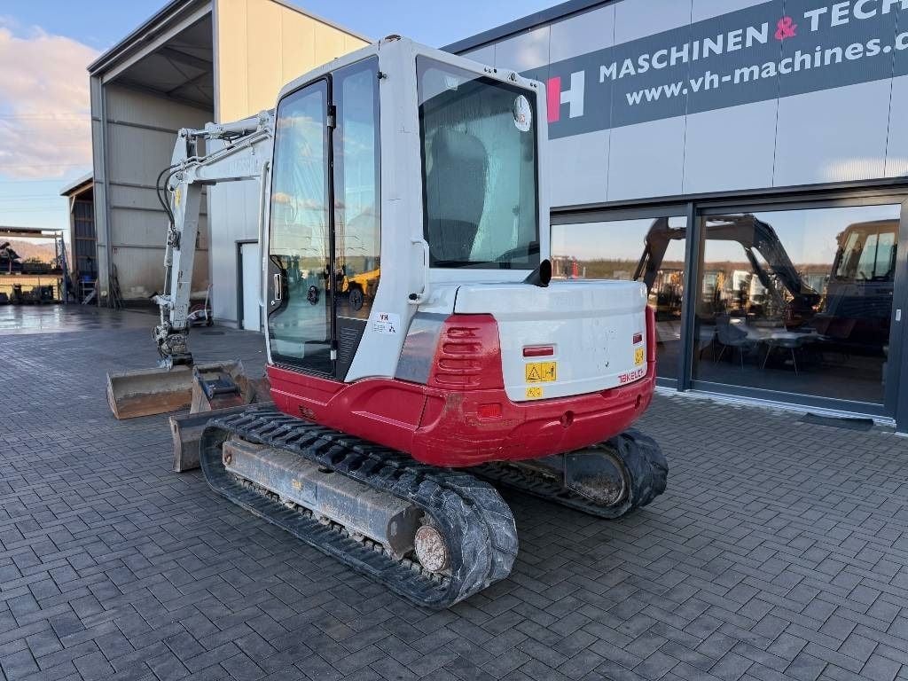 2017 Takeuchi TB250 Mini Excavator