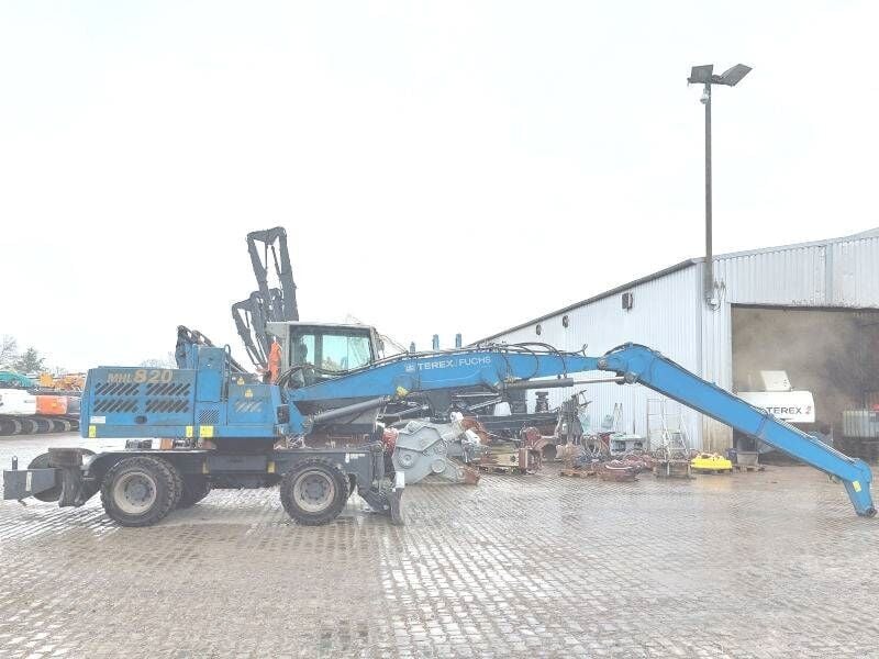 2014 Fuchs MHL 820 D E Material Handler