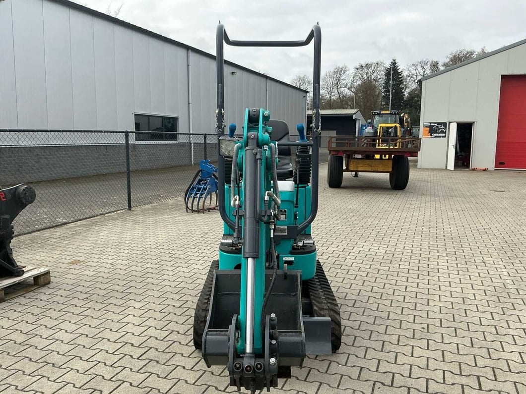 2024 Sunward SWE08B Mini Excavator