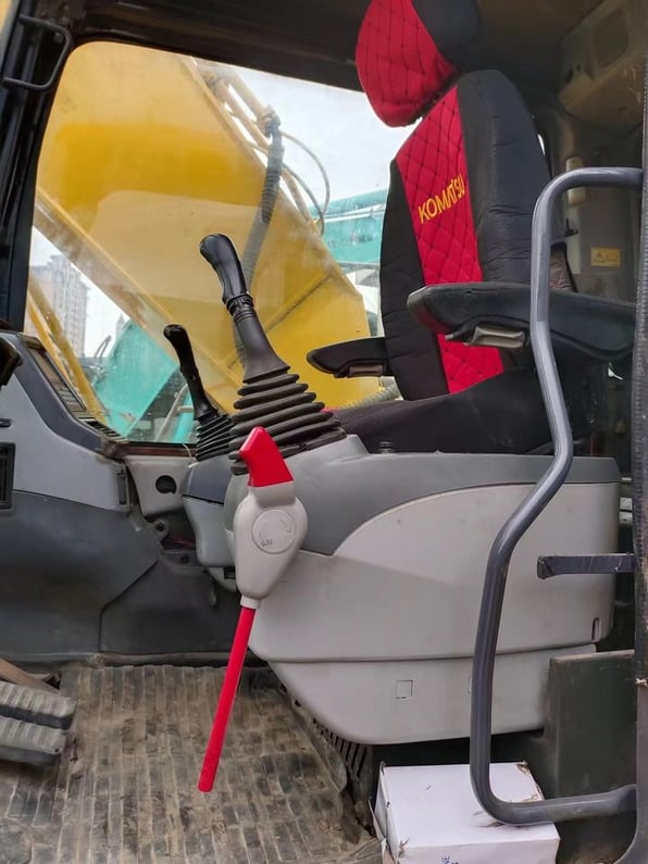 2017 Komatsu PC200-7 Crawler Excavator