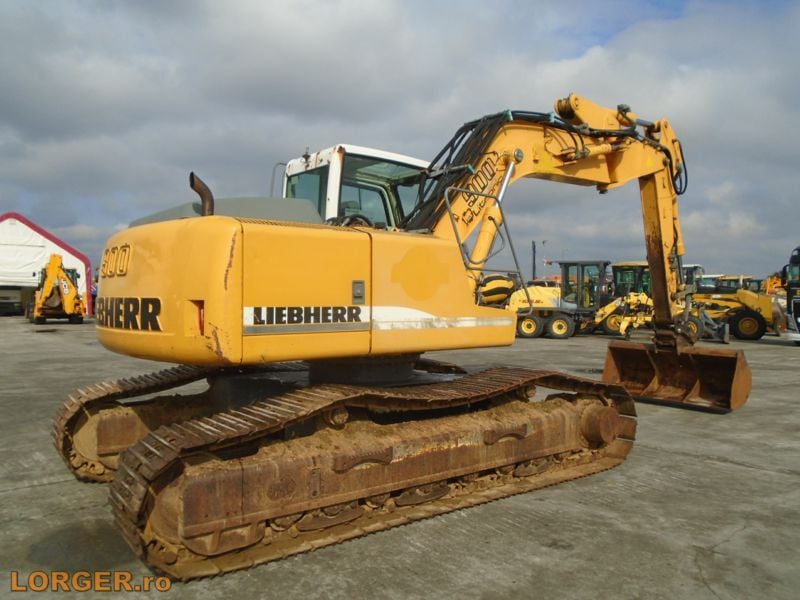 2006 Liebherr R900C Crawler Excavator