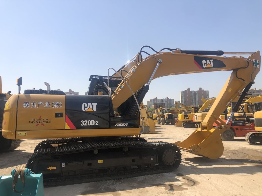2025 Caterpillar 320D2 Crawler Excavator