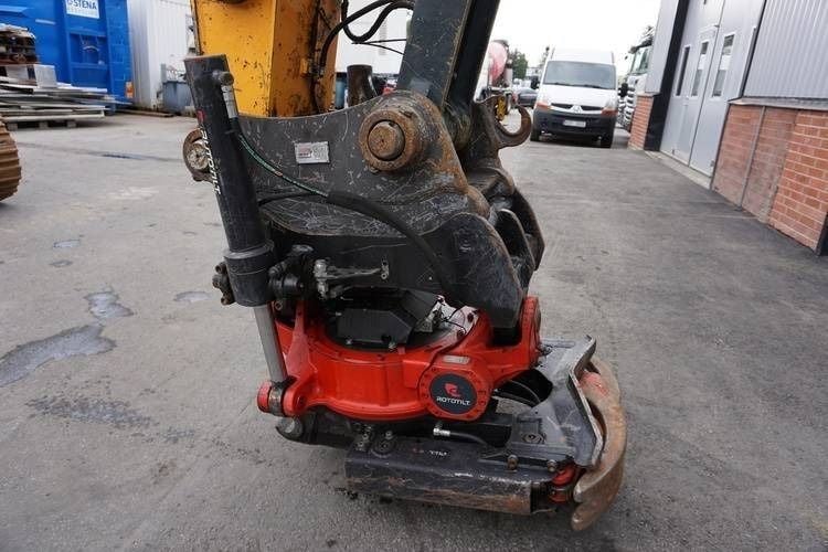 2015 Hyundai R260LC-9A Crawler Excavator