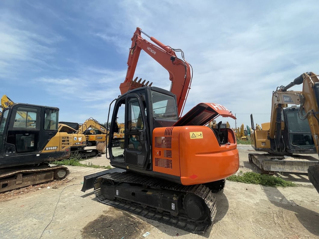 2023 Hitachi ZX70 Crawler Excavator
