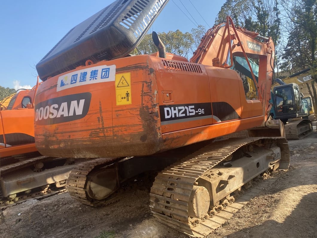 2011 Doosan DH215-9E Crawler Excavator
