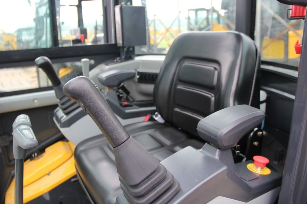 2026 Shantui SE18SR Mini Excavator