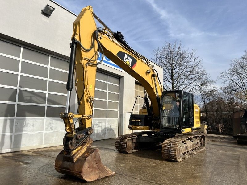 2015 Caterpillar 320EL Crawler Excavator