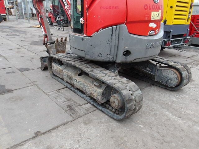 2014 Yanmar VIO25-4 Mini Excavator