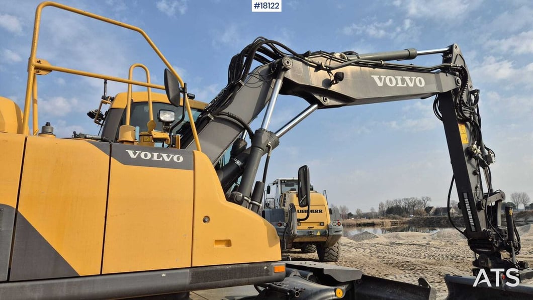 2014 Volvo EW160D Wheel Excavator