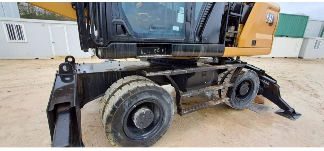 2021 Caterpillar MH3022-07 Wheel Excavator
