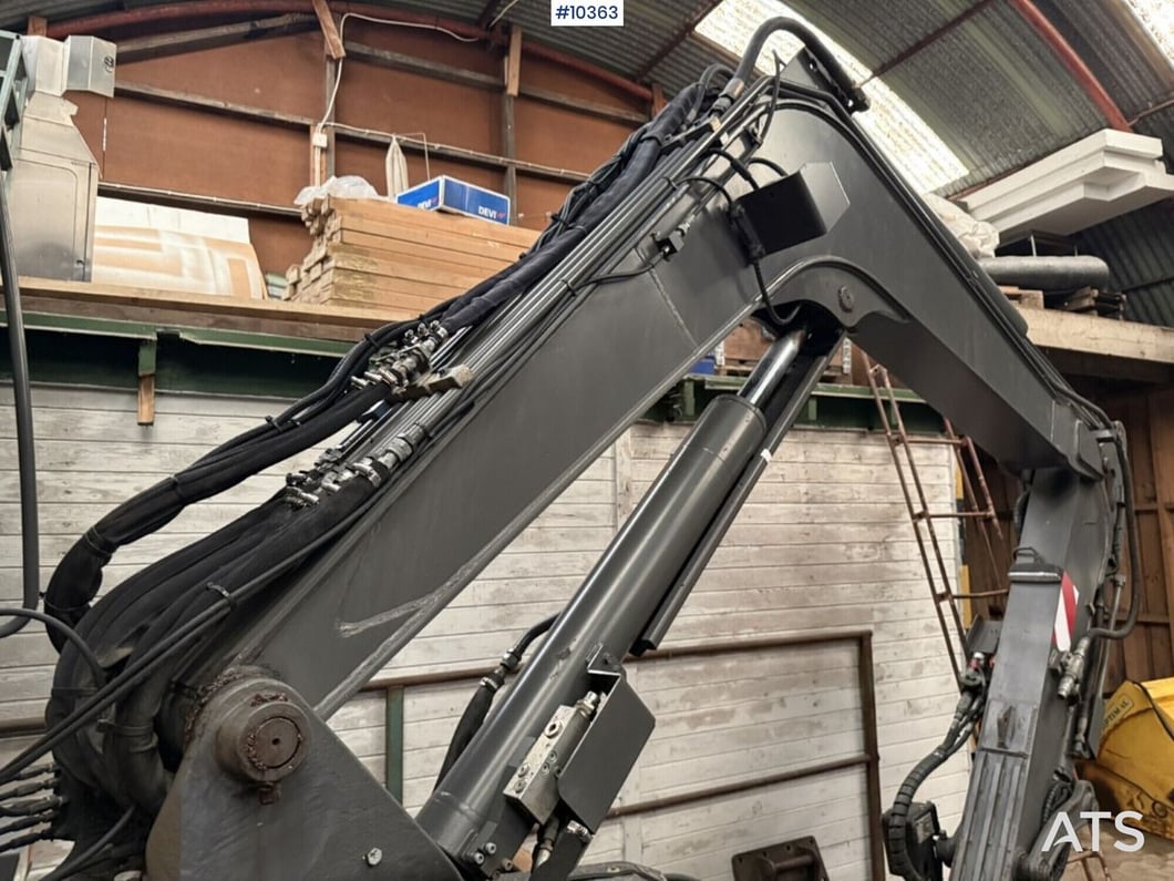 2016 Volvo EW60E Wheel Excavator