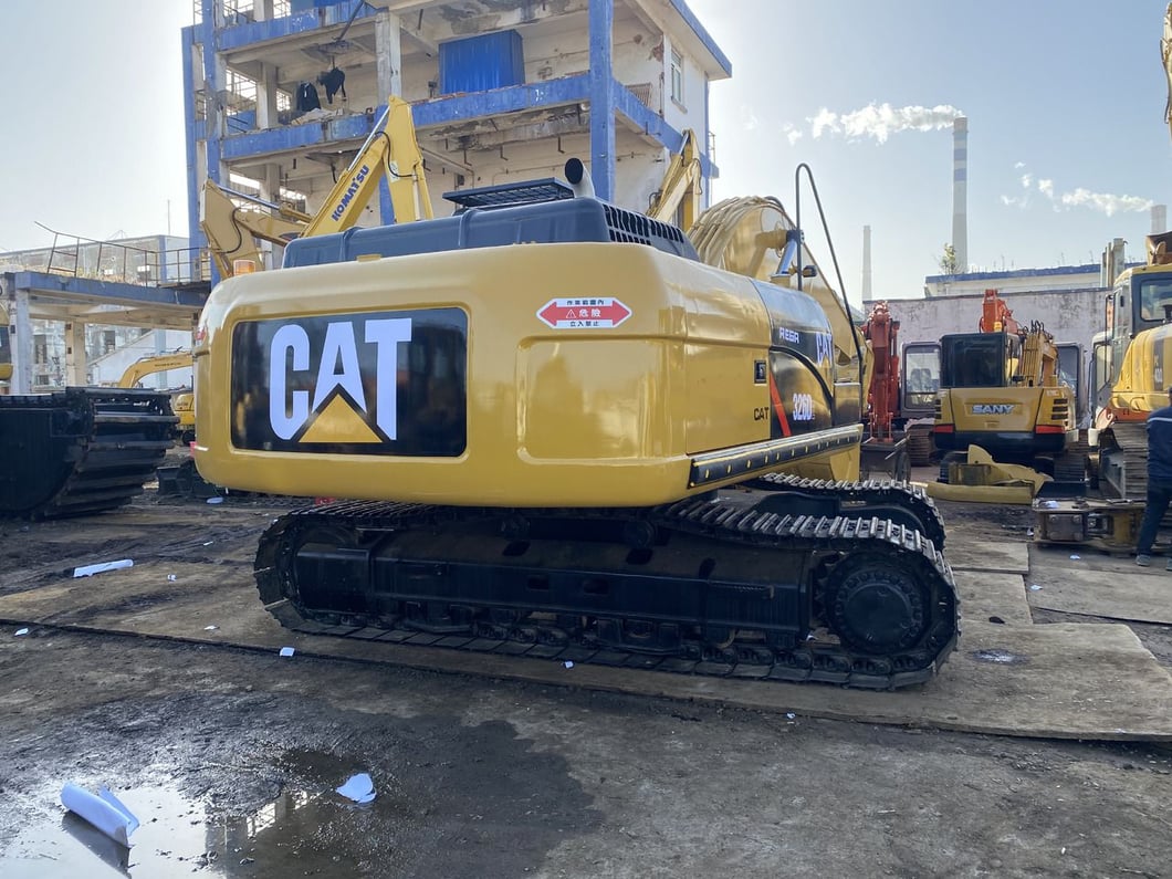 2017 Caterpillar 326D Crawler Excavator