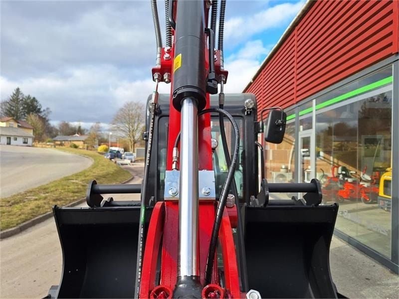 Mole M20 Mini Excavator