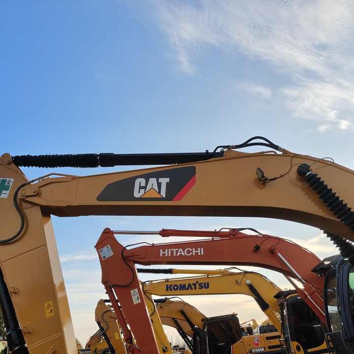 2020 Caterpillar 320D Crawler Excavator