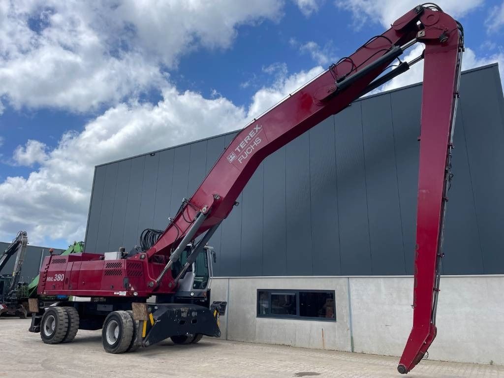 2011 Fuchs MHL380 Material Handler