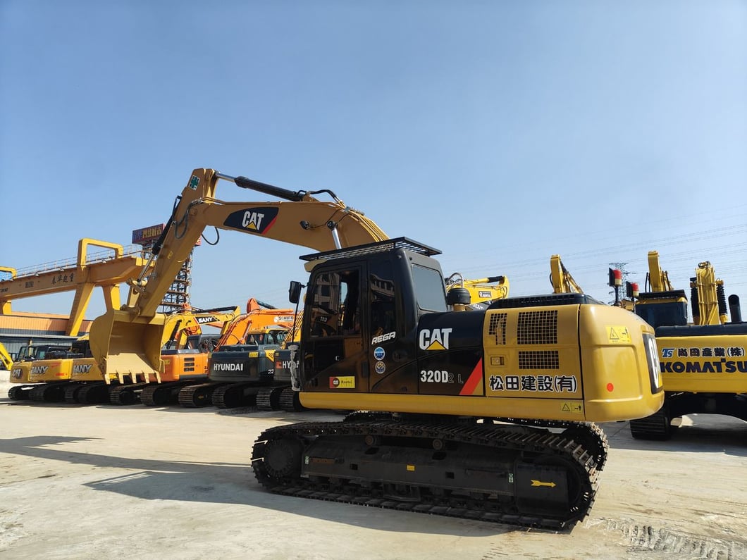 2025 Caterpillar 320D2 Crawler Excavator
