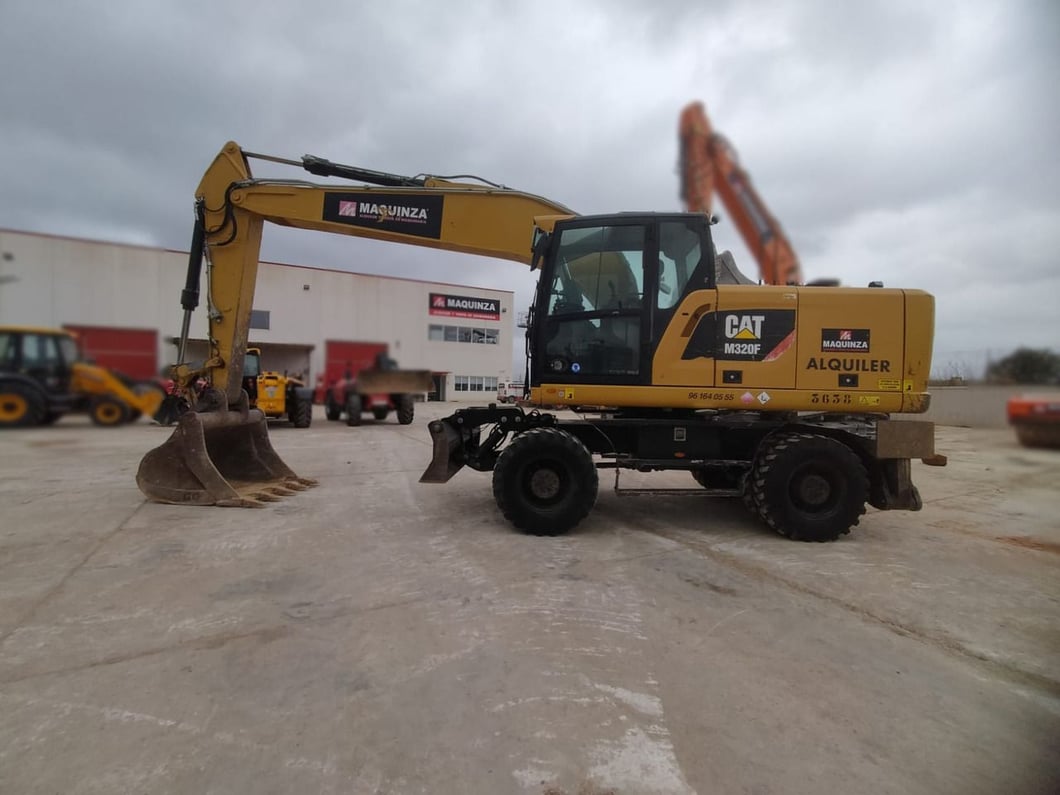 2018 Caterpillar M320F Wheel Excavator