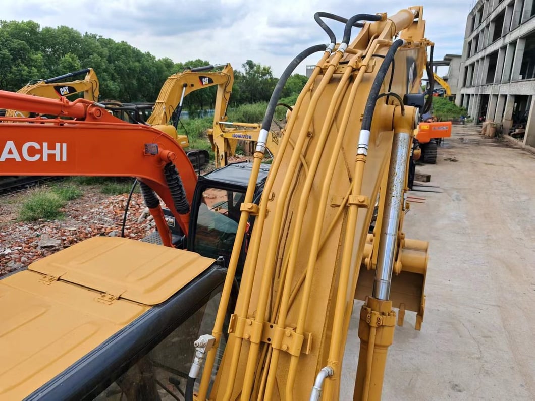 2018 Caterpillar 320C Crawler Excavator