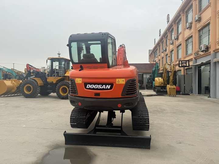 2018 Doosan DX60 Crawler Excavator