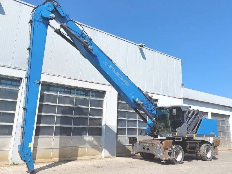 2020 Fuchs MHL360 F Material Handler