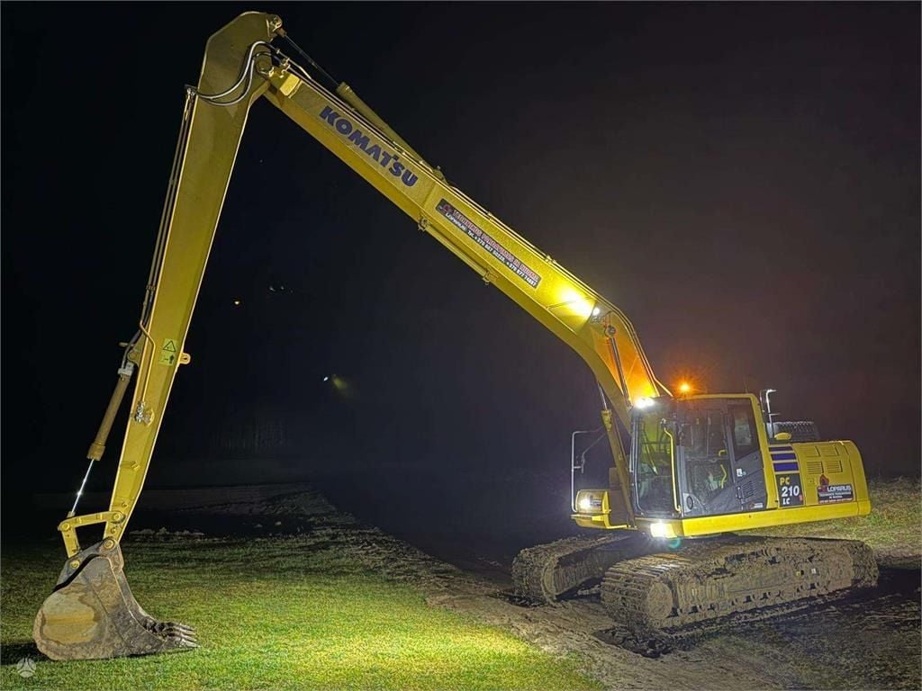2025 Komatsu PC210LC-11 Crawler Excavator
