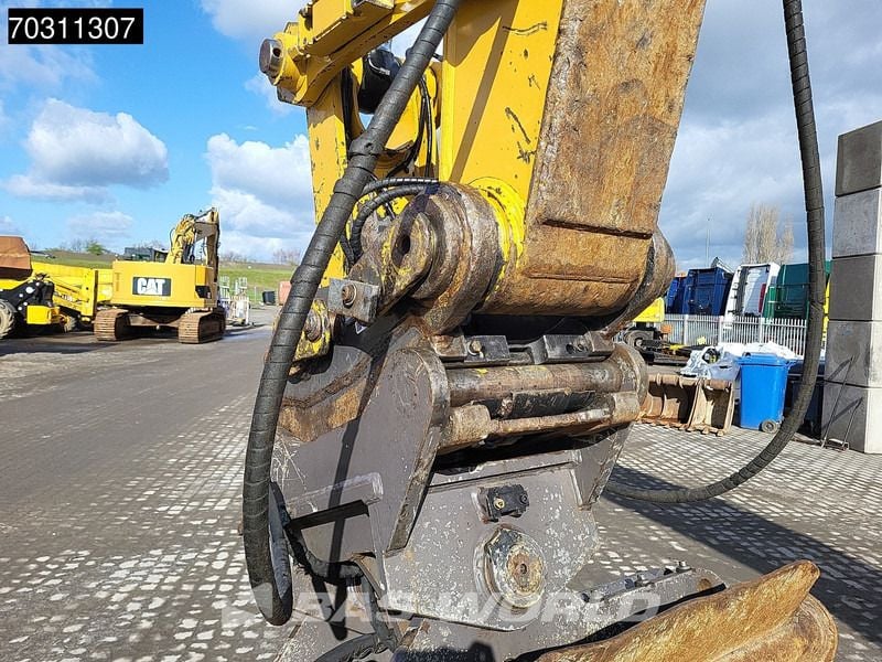 2017 Caterpillar 326FL Crawler Excavator