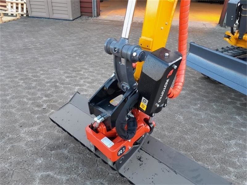 XCMG XE27E Mini Excavator